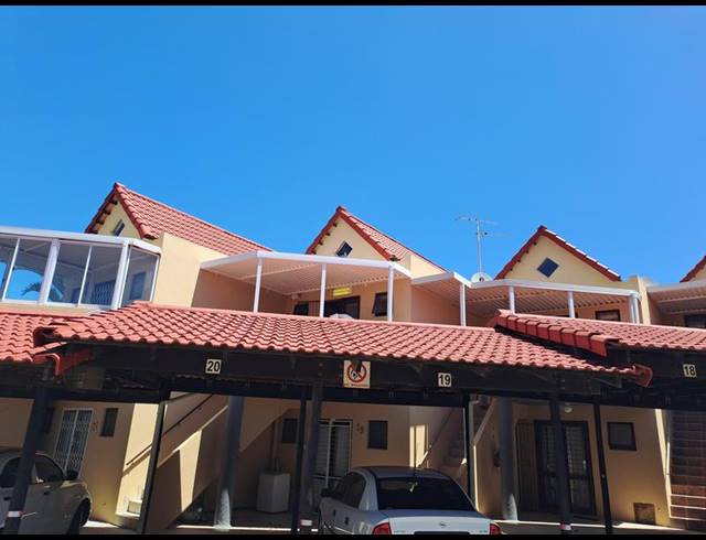 1 BEDROOM APARTMENT FOR SALE IN UVONGO BEACH
